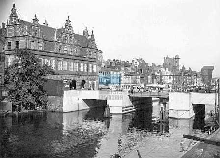 a7b8a8575924e8c9be694822a28fe397